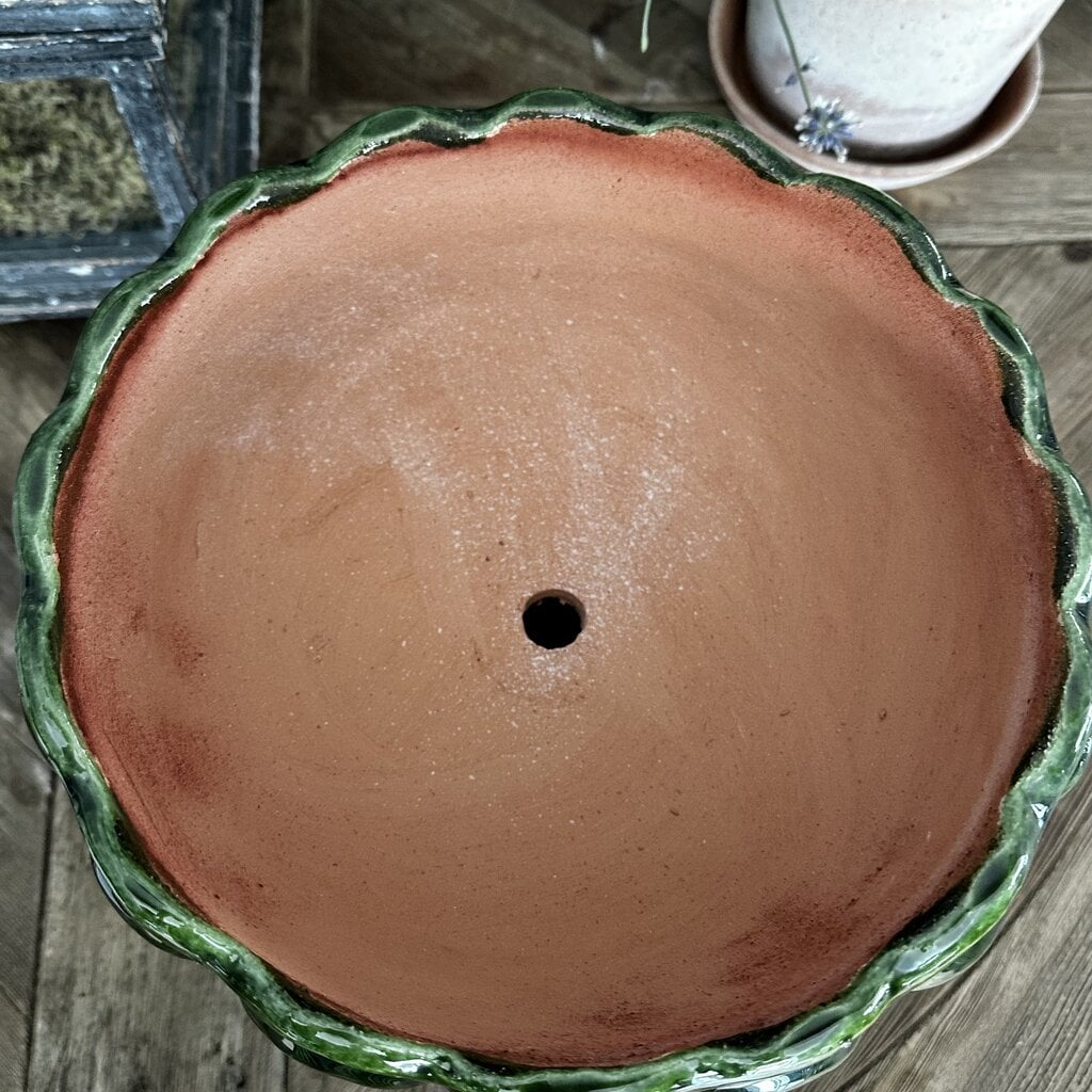 Honeychurch Provence Green Scallop Bowl