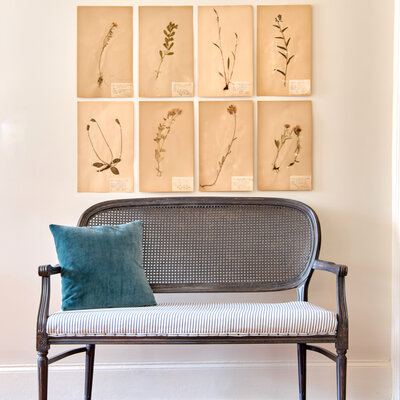Surrey Bench - Rubbed Black Finish