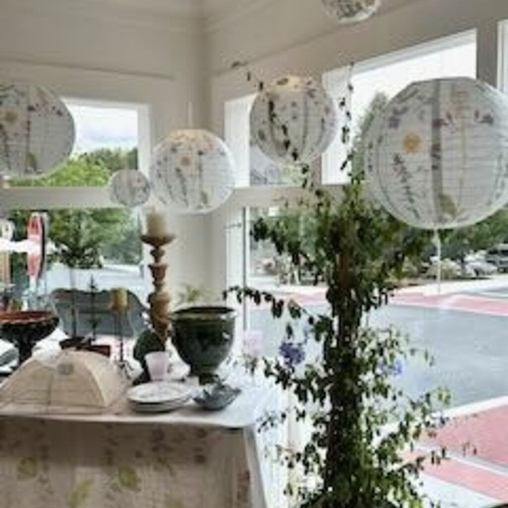 Fête des Fleurs Paper Lantern -