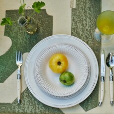 Honeychurch Octavia Salad Plate - Alabaster