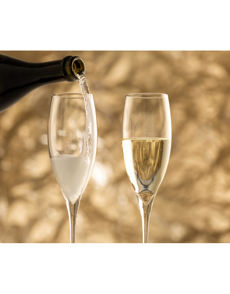 The Unsung Hero of French Sparkling Wine: Crémants // Location: Capitol Hill, DC