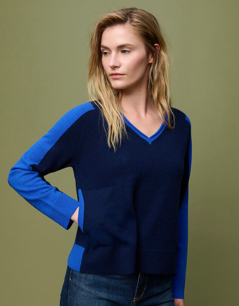 Aldo Martins Fine Merino Two Tone w/ Pocket Detail Sweater