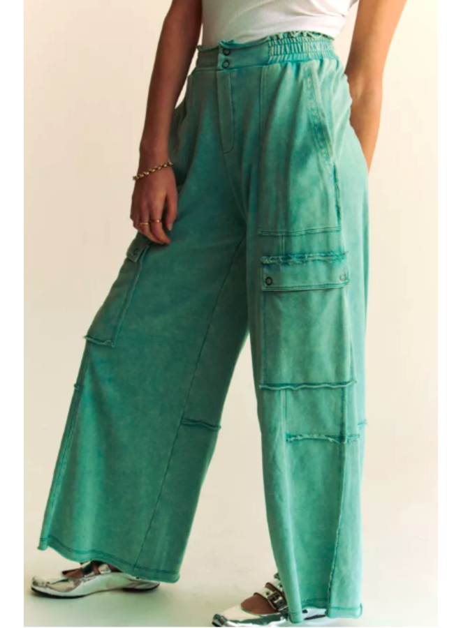 Mineral Wash Wide Leg  Cargo Sweatpants -  Light Teal