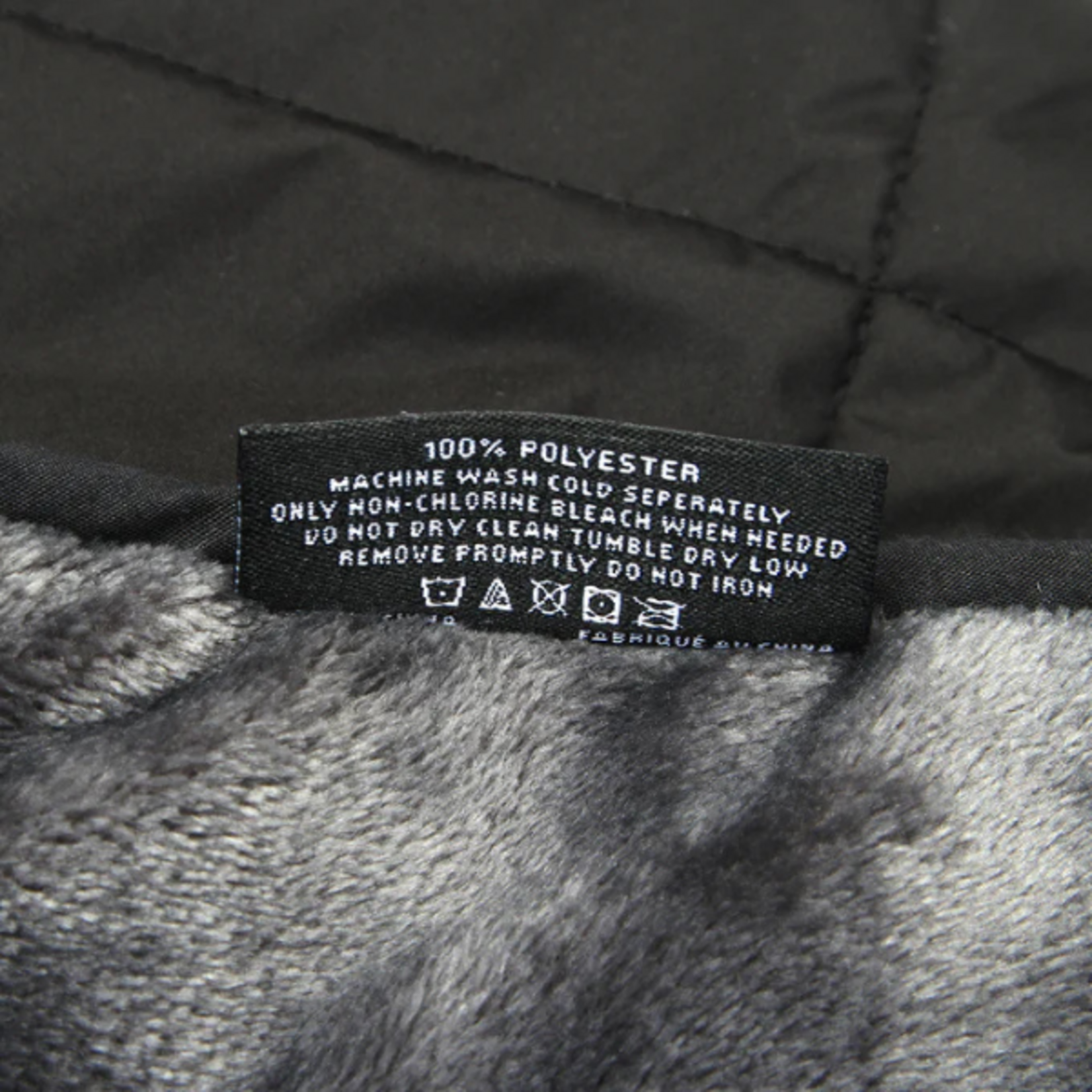 Howies AAA Blues Howies Fleece Blanket (BLACK)