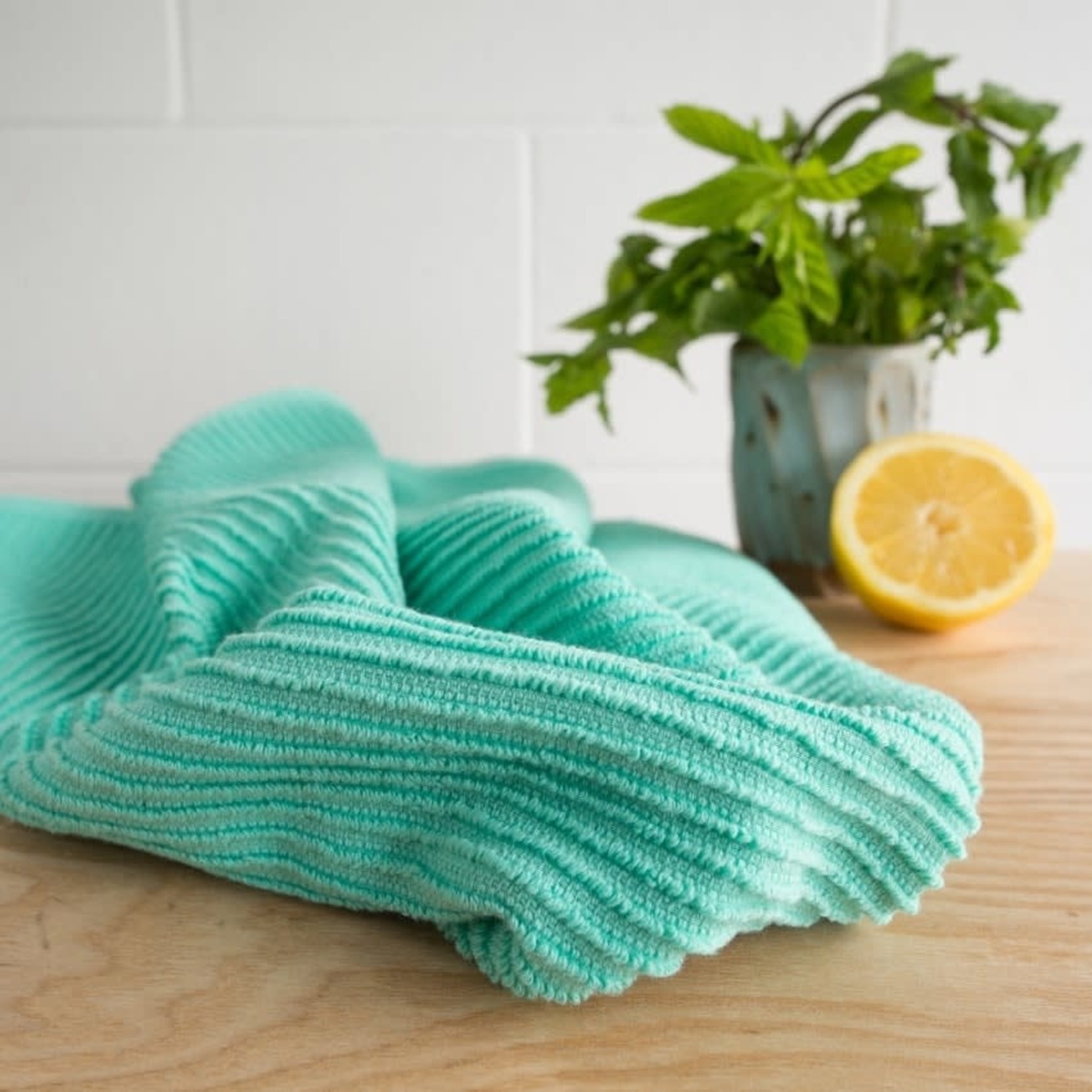 NOW DESIGNS NOW DESIGNS Ripple Tea Towel - Lucite Green
