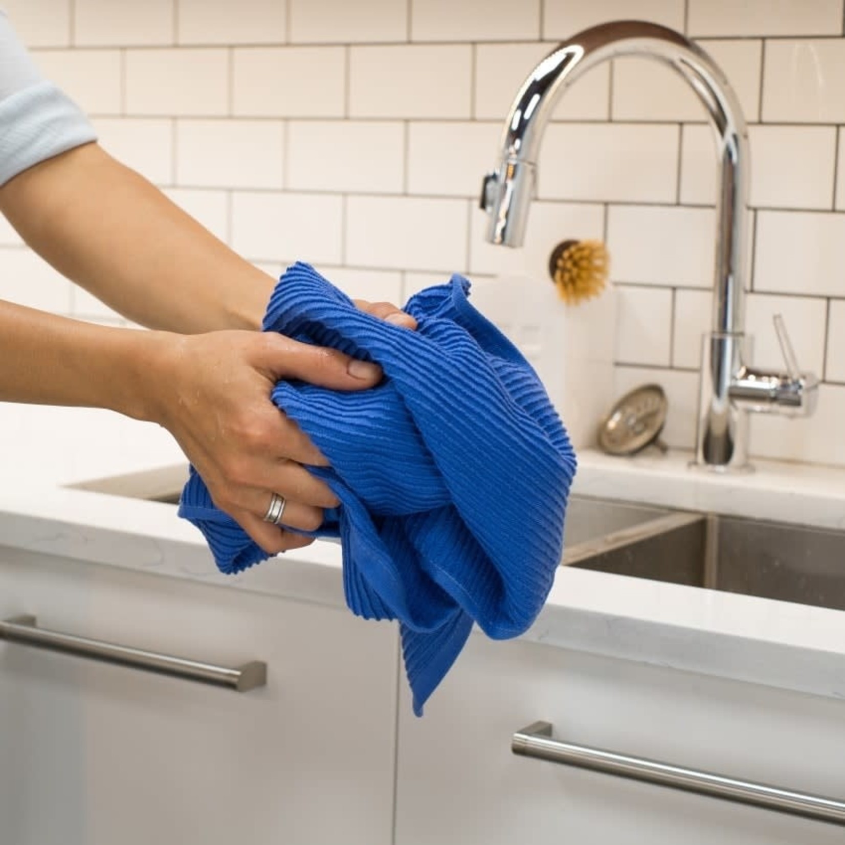 NOW DESIGNS NOW DESIGNS Ripple Tea Towel - Royal Blue