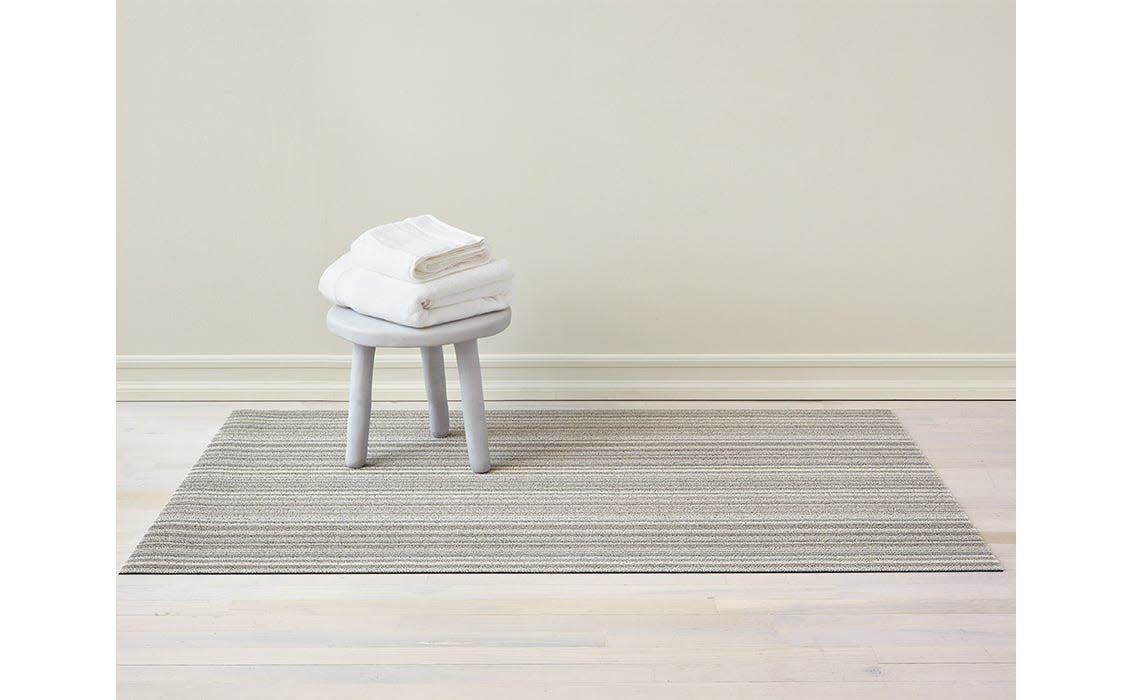 CHILEWICH Skinny Stripe Shag Runner 24x72 - Birch