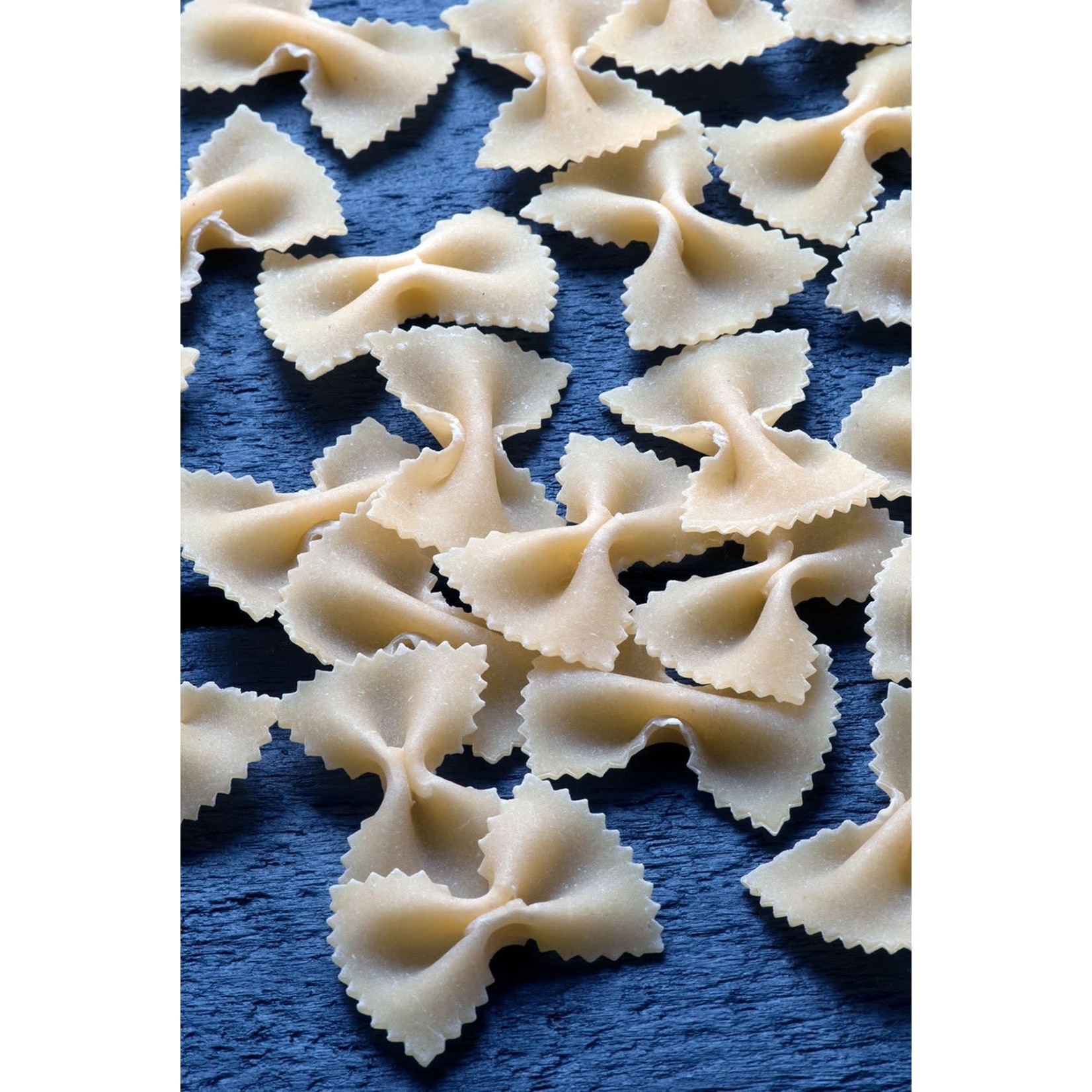 FAMIGLIA FAVUZZI FAVUZZI Farfalle Pasta 500g