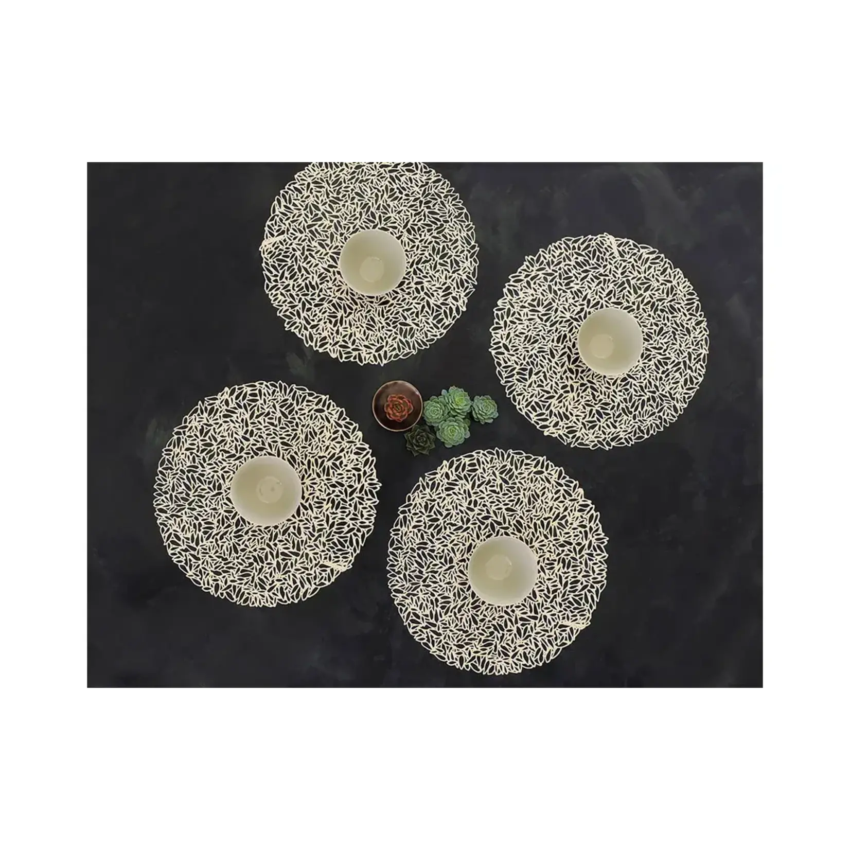 CHILEWICH CHILEWICH Round Petal Placemat - Champagne