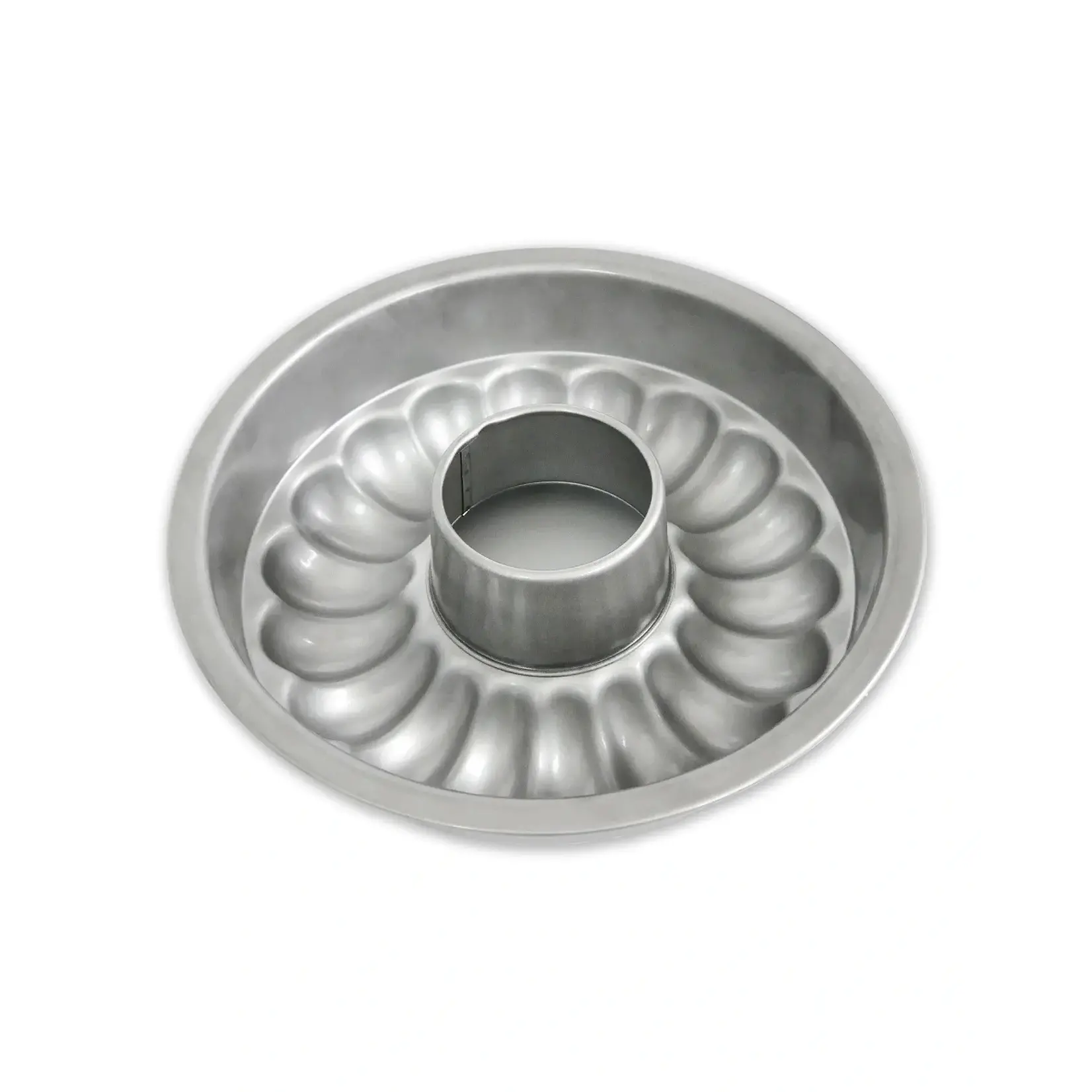 USA PAN USA PAN Wavy Ring Cake Pan 10"