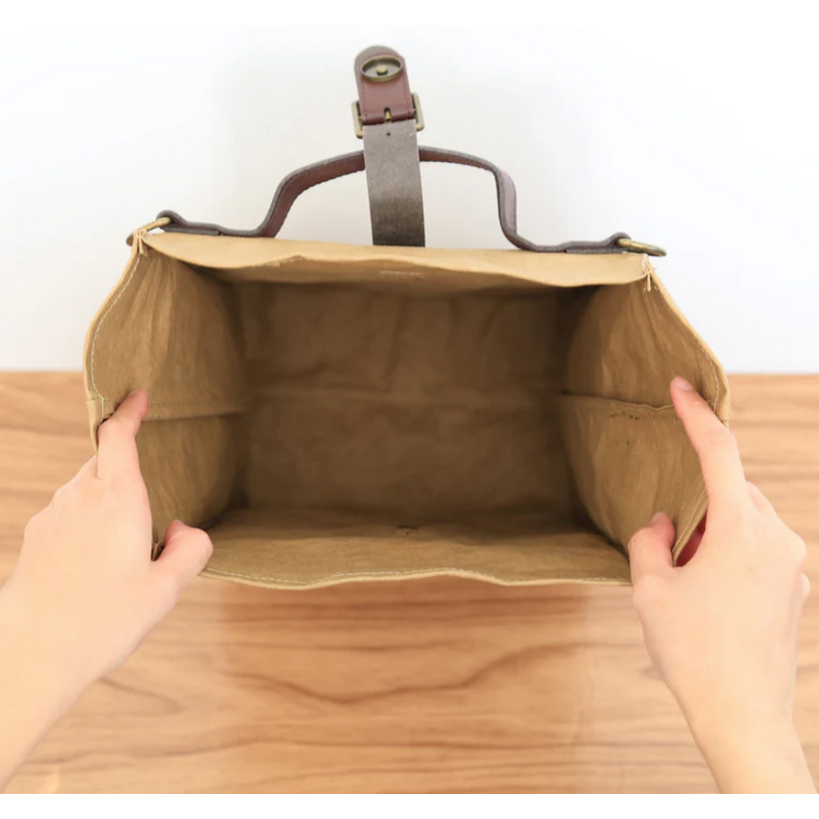 ECO BEIGE ECO BEIGE Paper Leather Retro Messenger Lunch Bag - Dark Kraft