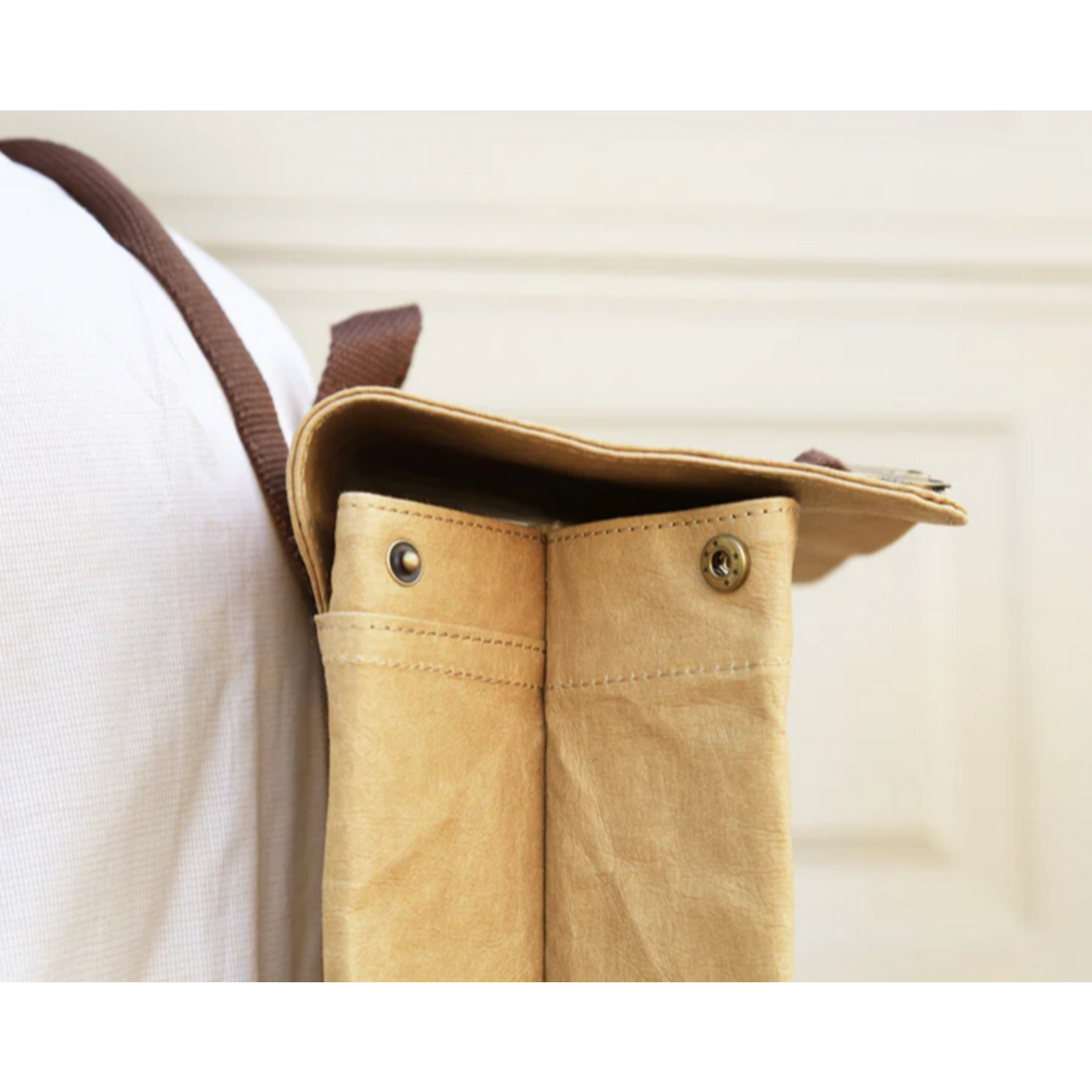 ECO BEIGE ECO BEIGE Paper Leather Travel Backpack