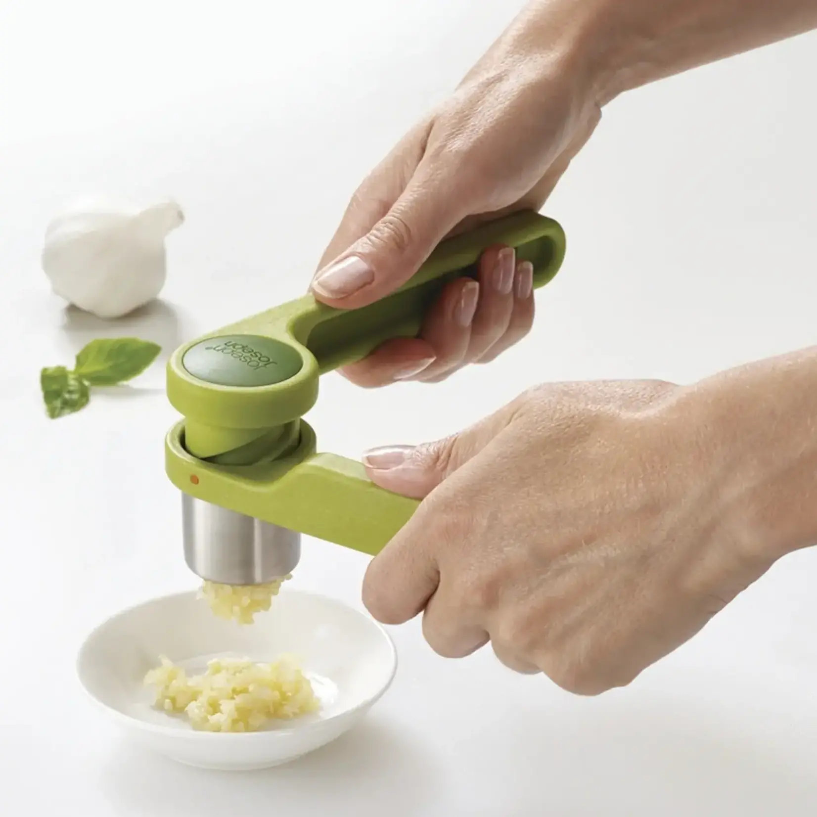 JOSEPH JOSEPH JOSEPH JOSEPH Helix Garlic Press - Green