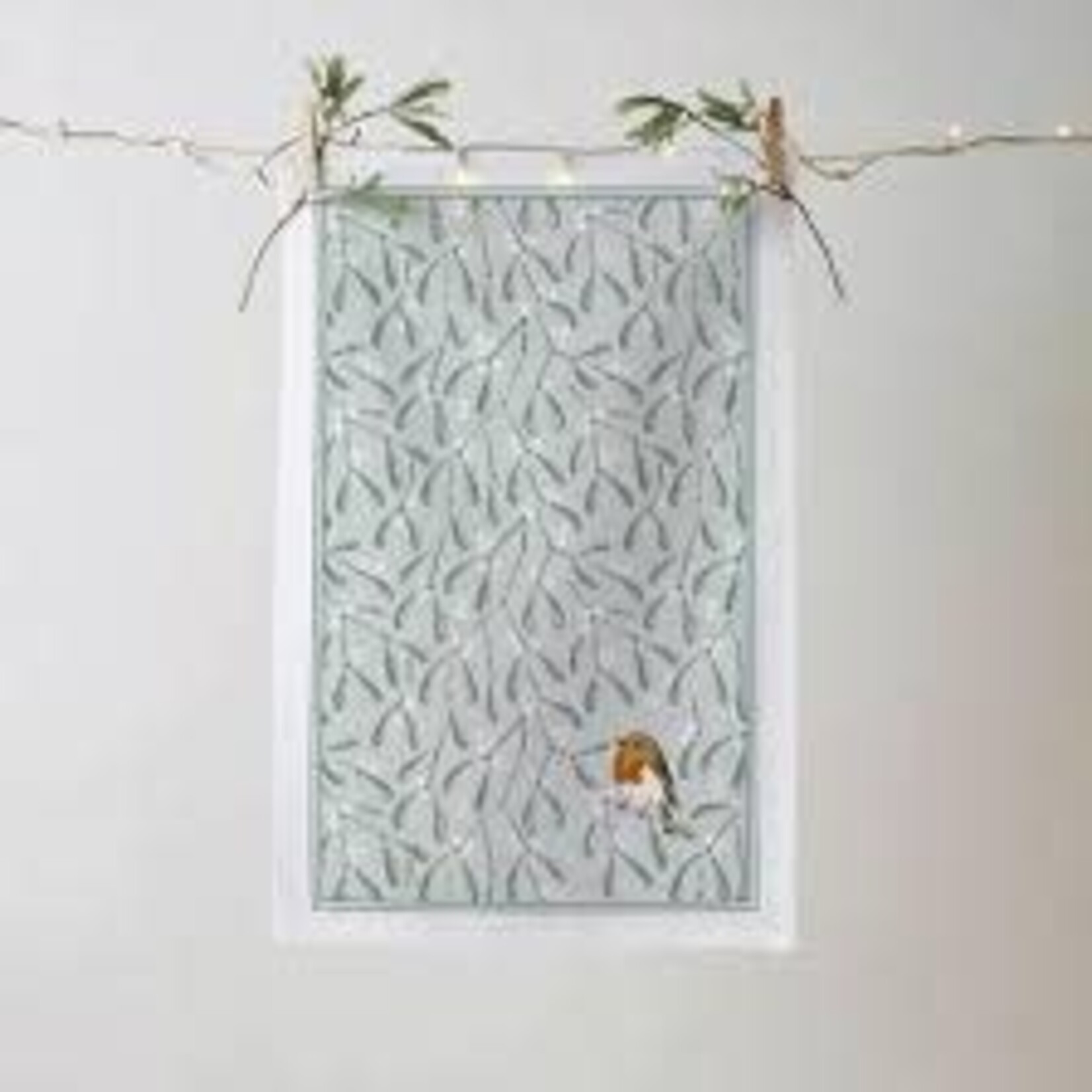 ULSTER WEAVERS ULSTER WEAVERS Cotton Tea Towel - Mistletoe and Robin