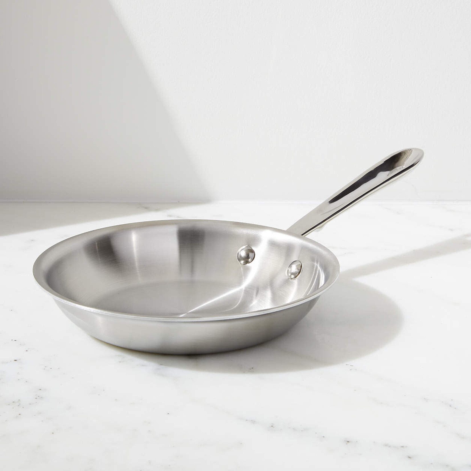 ALL CLAD ALL CLAD D5 Polished Fry Pan - 8" REG $263.99