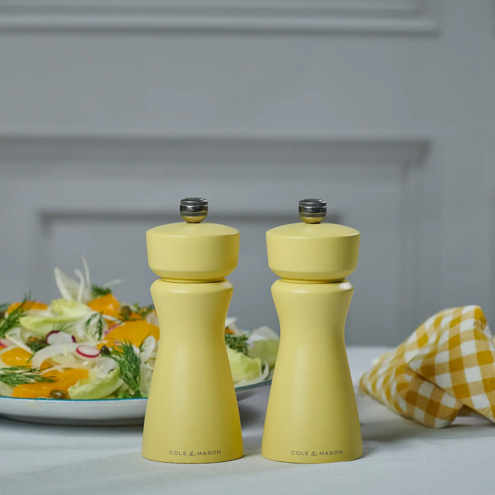 COLE & MASON COLE & MASON Kenton Salt or Pepper Mill 6" - Turmeric