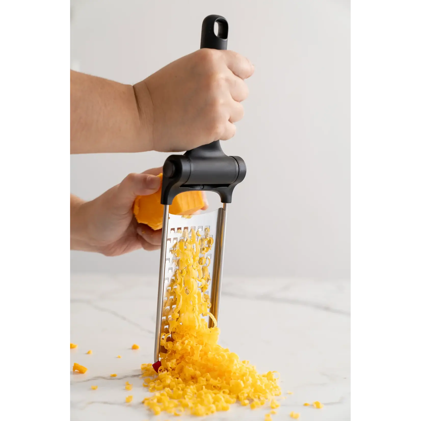 CUISIPRO CUISIPRO Folding Handle Grater - Coarse