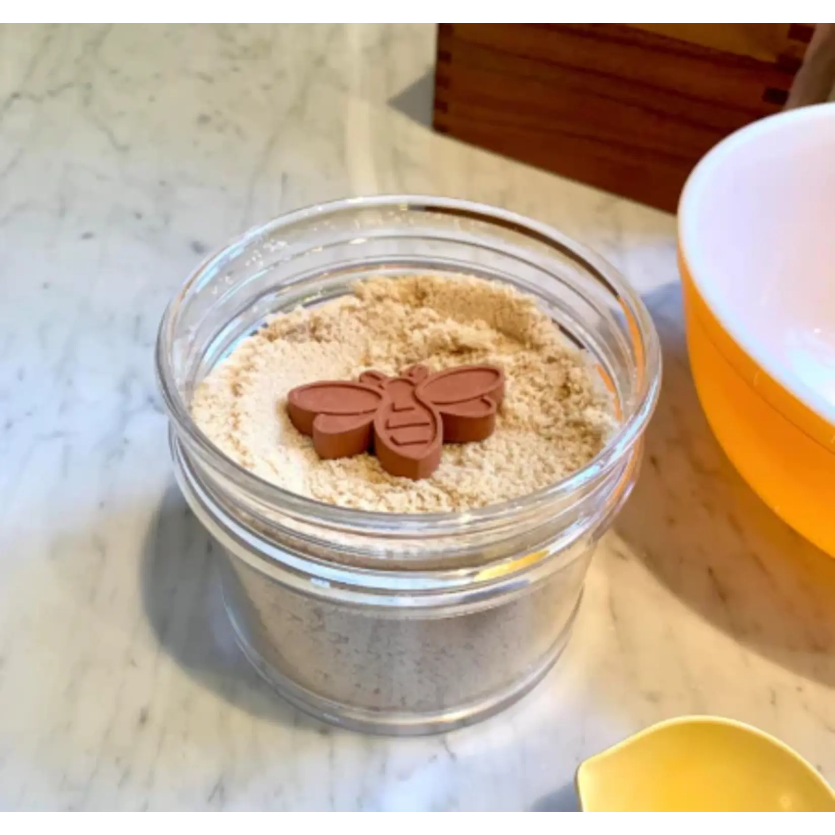 FOX RUN FOX RUN Brown Sugar Saver - Bee S/2