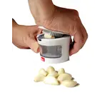 KITCHEN INNOVATIONS KITCHEN INNOVATIONS Garlic Perfection