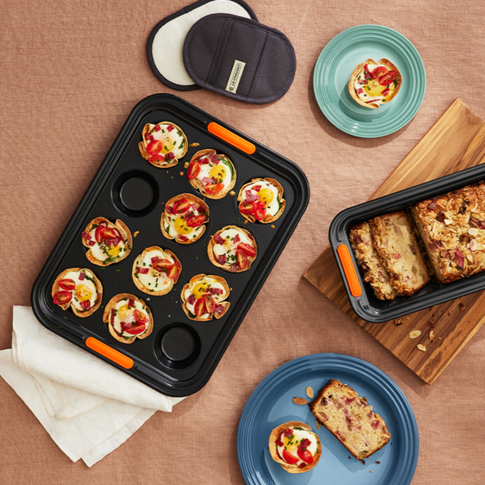 LE CREUSET LE CREUSET Mini Muffin Tray 12 Cup