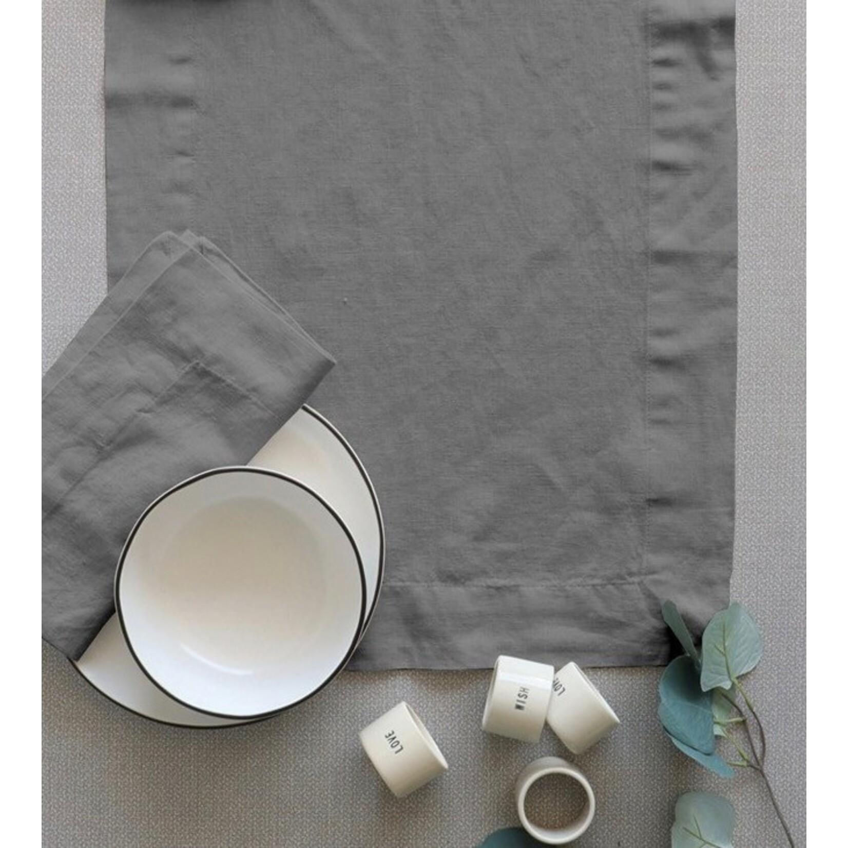 HARMAN HARMAN Provencal Table Runner - Charcoal