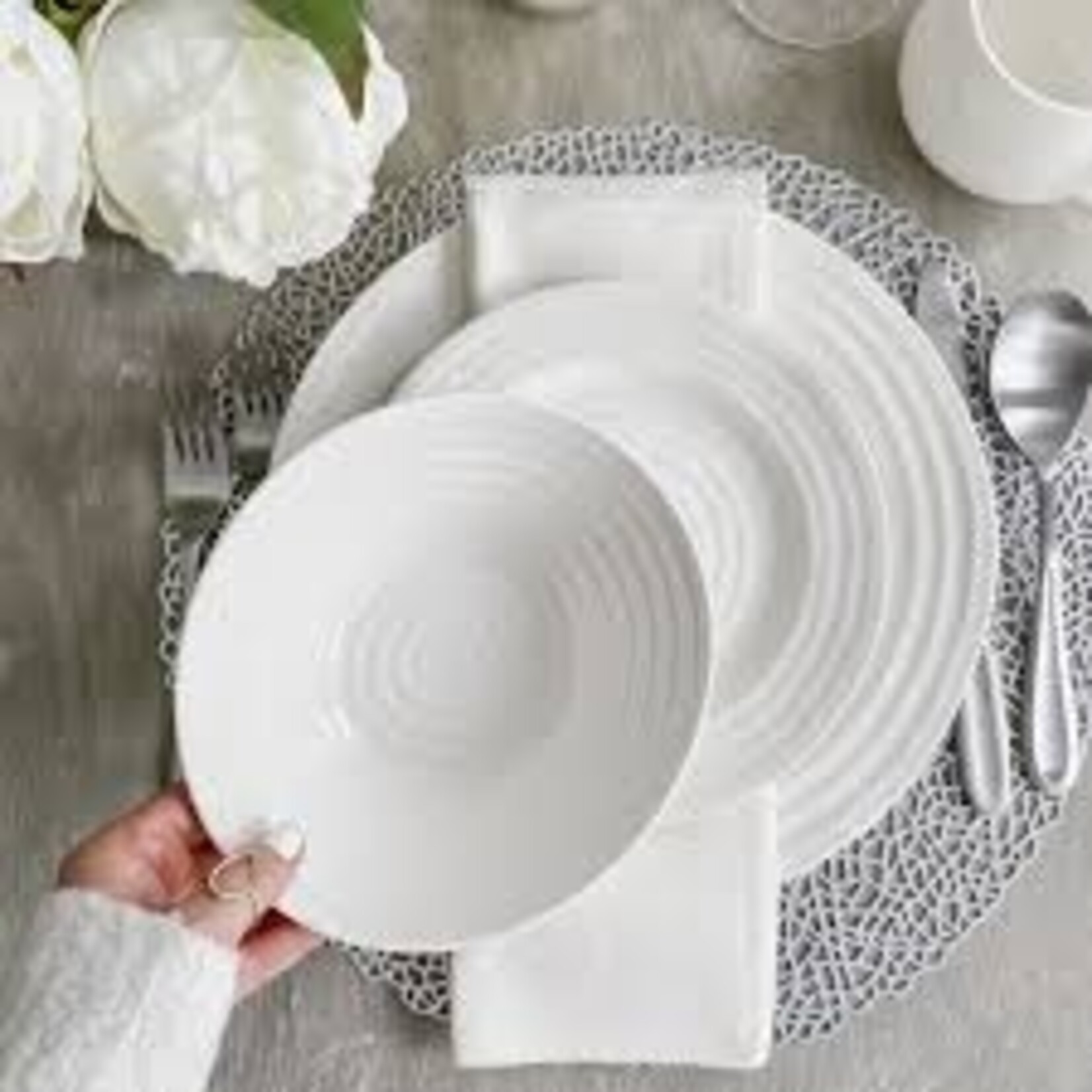 SOPHIE CONRAN SOPHIE CONRAN 16pc Set - White REG $395.99