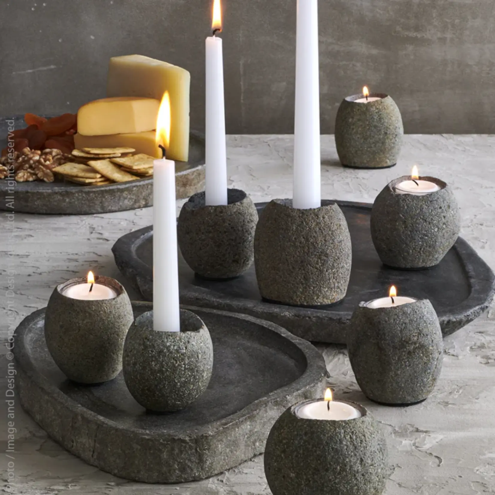 DESIGN HOME Stoneshard Candleholder