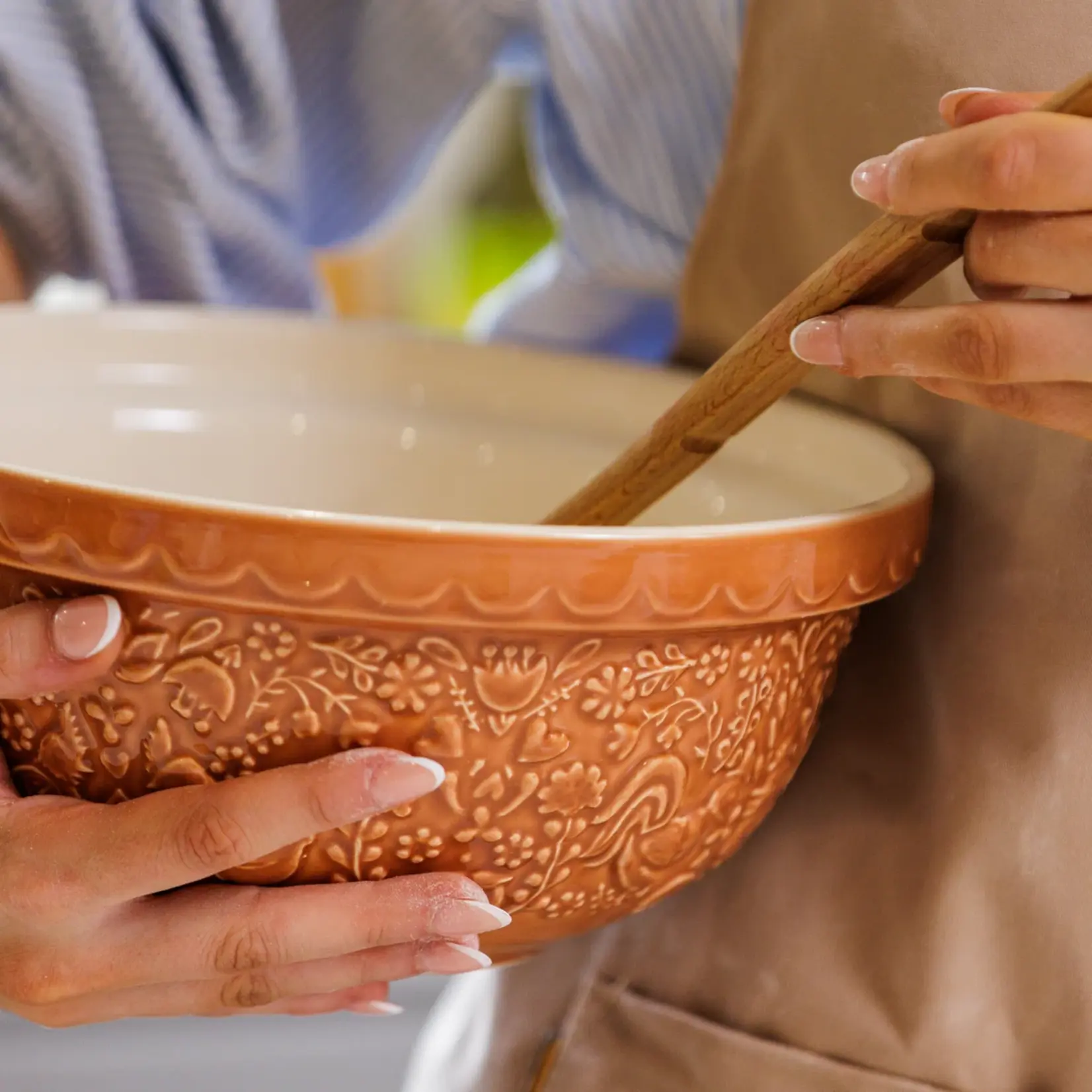 MASON CASH MASON CASH Roost Mix Bowl 9.75'' - Orange