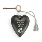 DEMDACO DEMDACO Winnie the Pooh Art Heart - Go All In