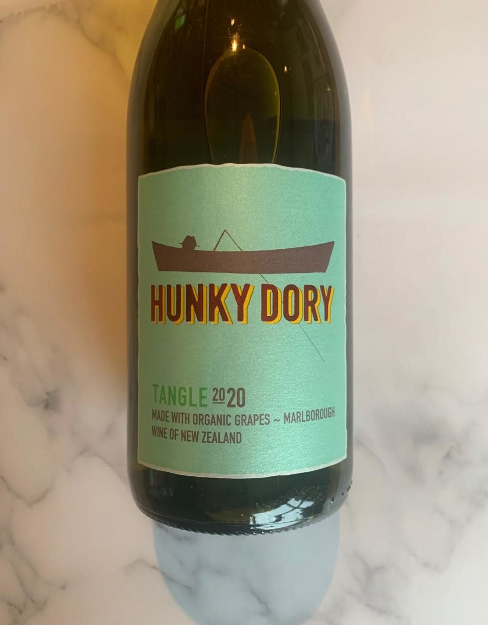 Hunky Dory "Tangle," White Blend (Gruner Veltliner, Riesling, Gewurztraminer, Pinot Gris, Chardonnay), Marlborough, New Zealand