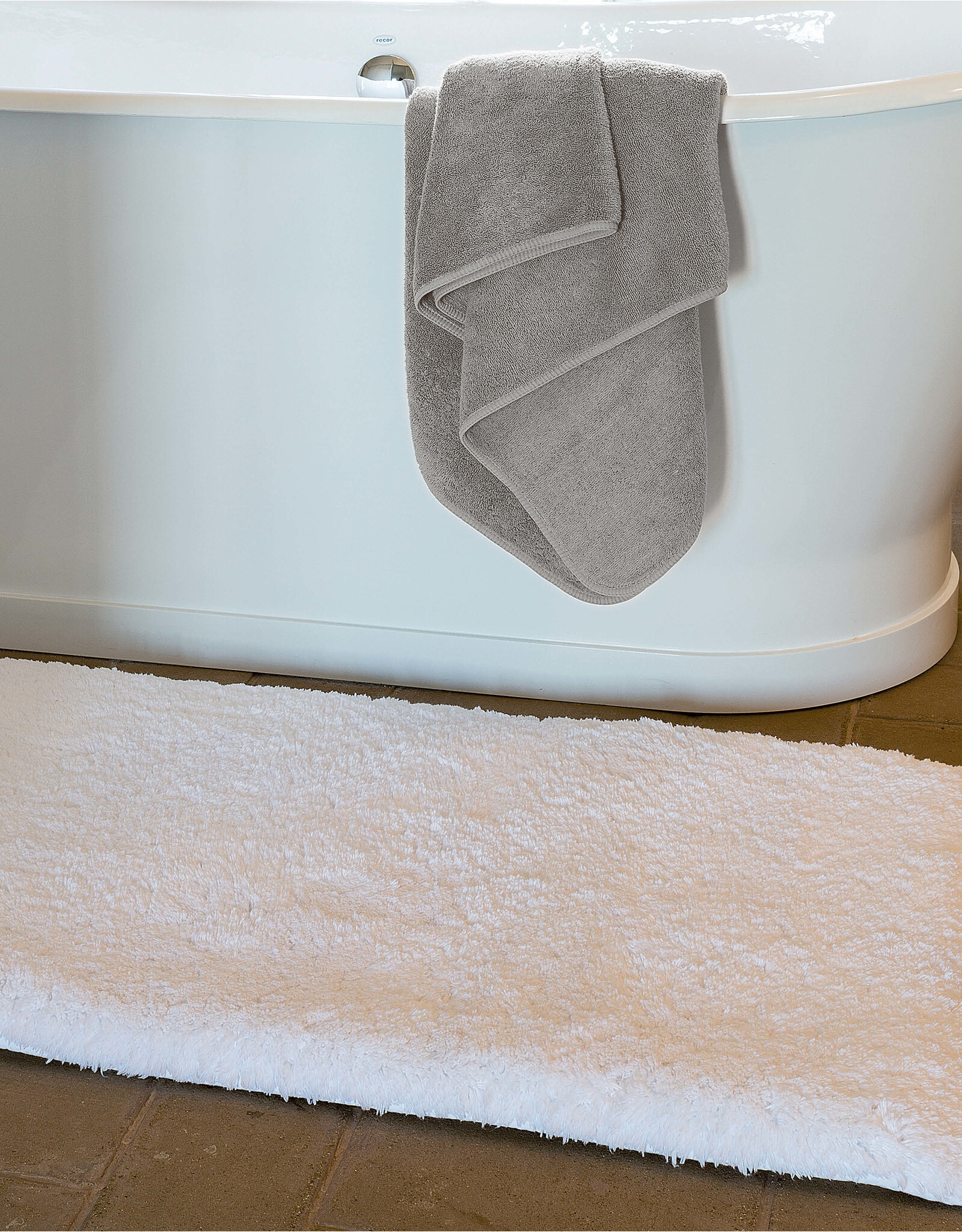 Spa Sponge Silver Bath Rug 20 x 31 (L)