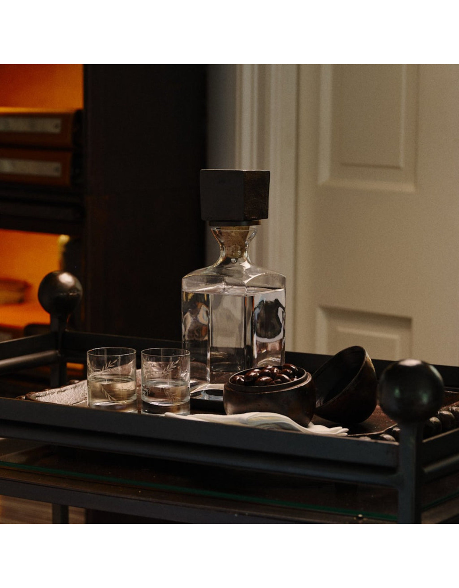 el Block Crystal Decanter (L)