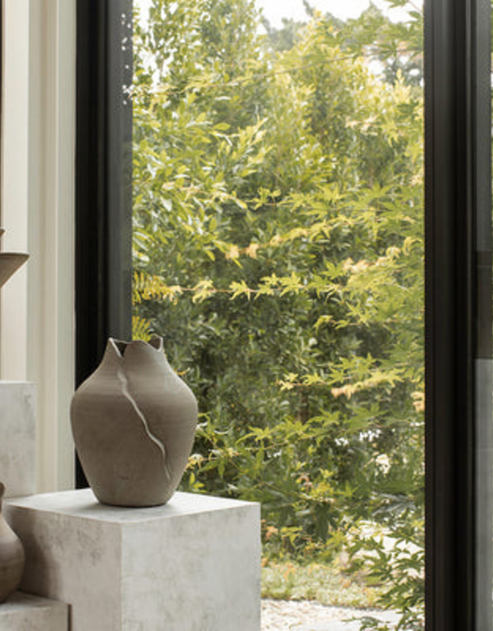 Giselle Bowl, Earth L