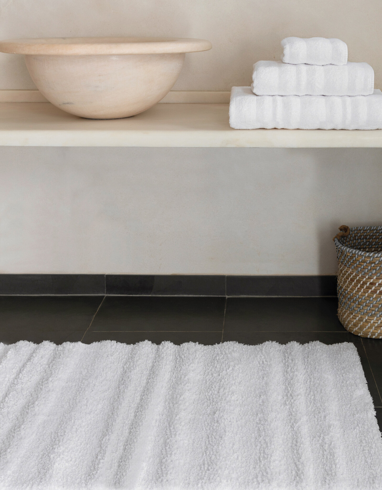 Alentejo Bath Rug, White 24x39 (customizable) (L)