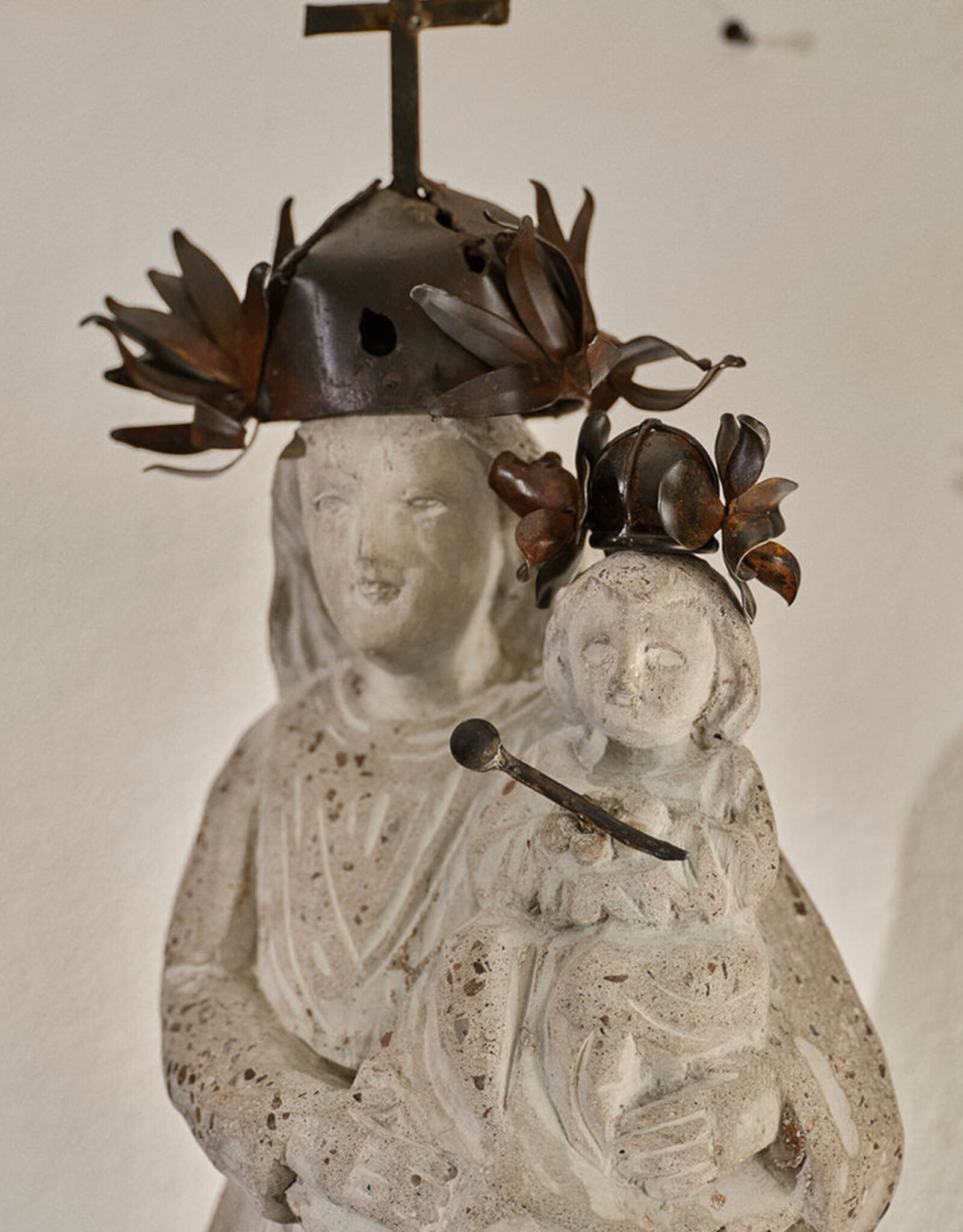 D'Familia Mother & Child Sculpture
