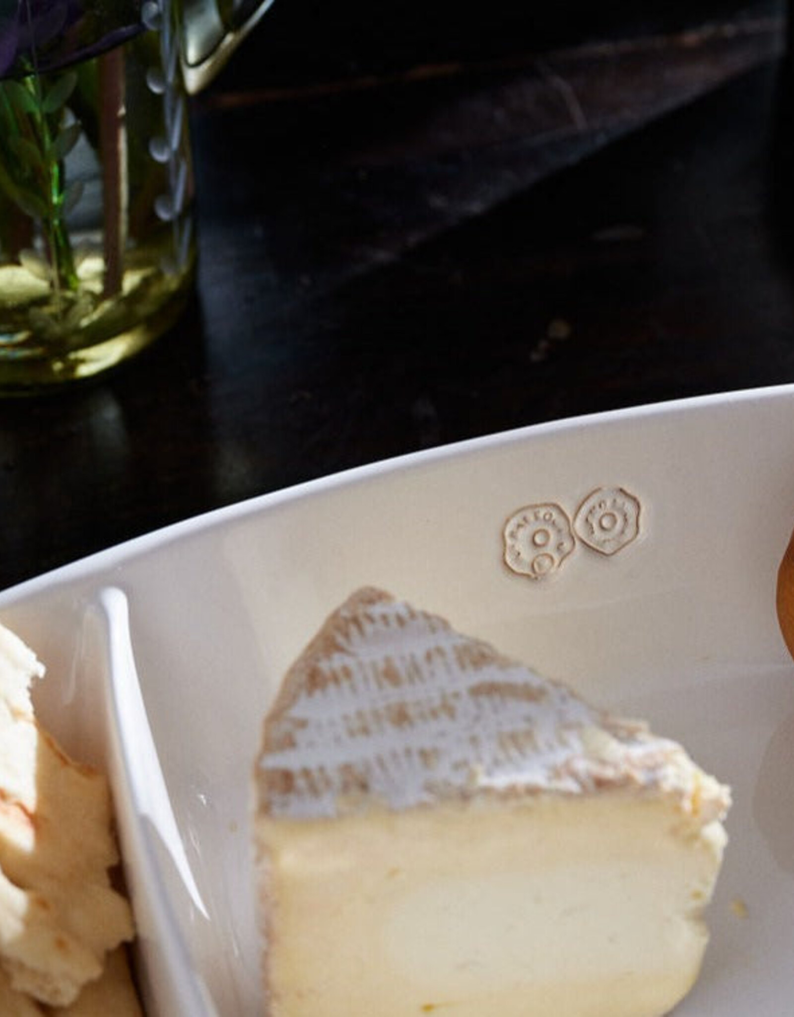 3 Primos Server w/ Oval Tray