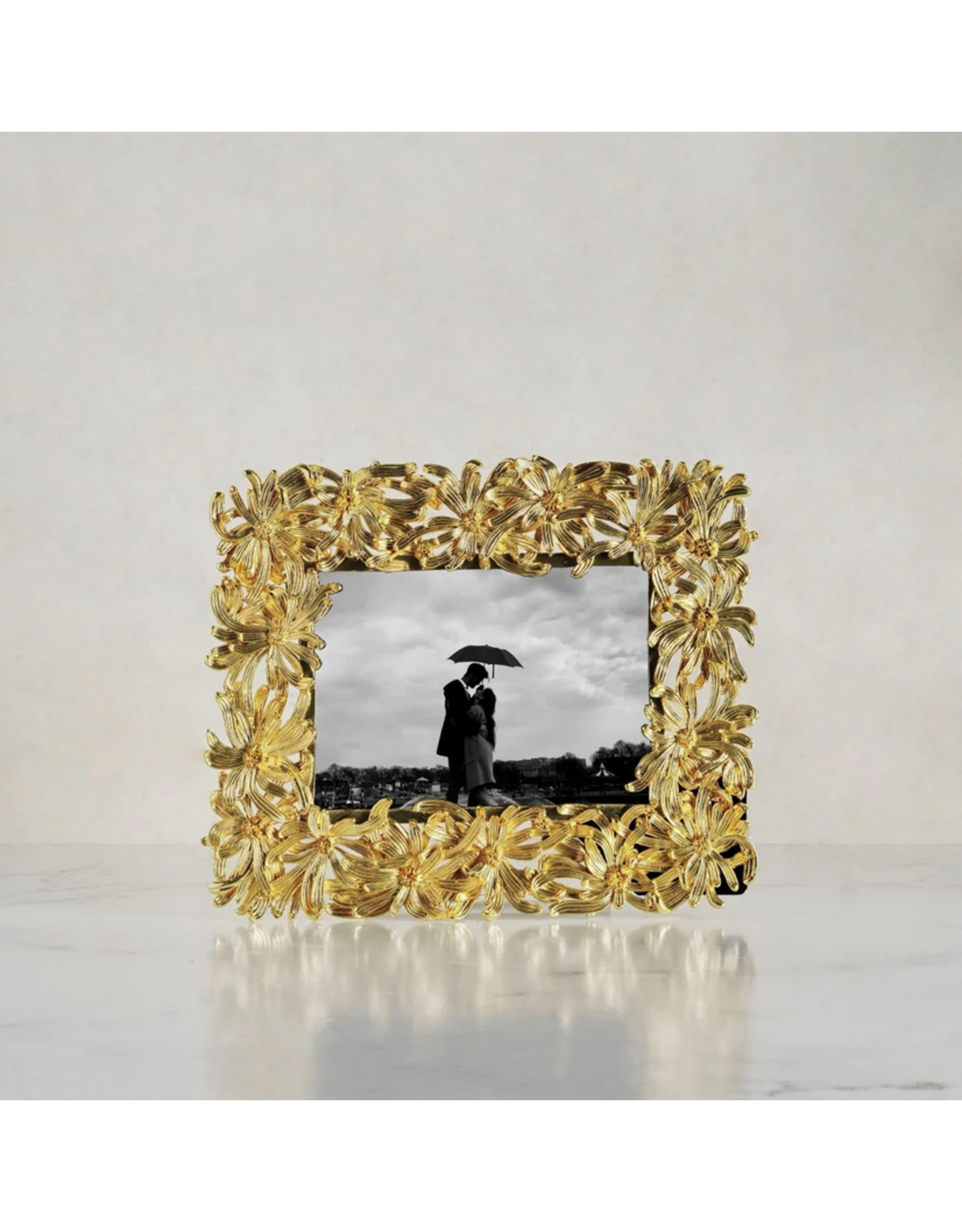 Dahlia Frame, 5 x 7