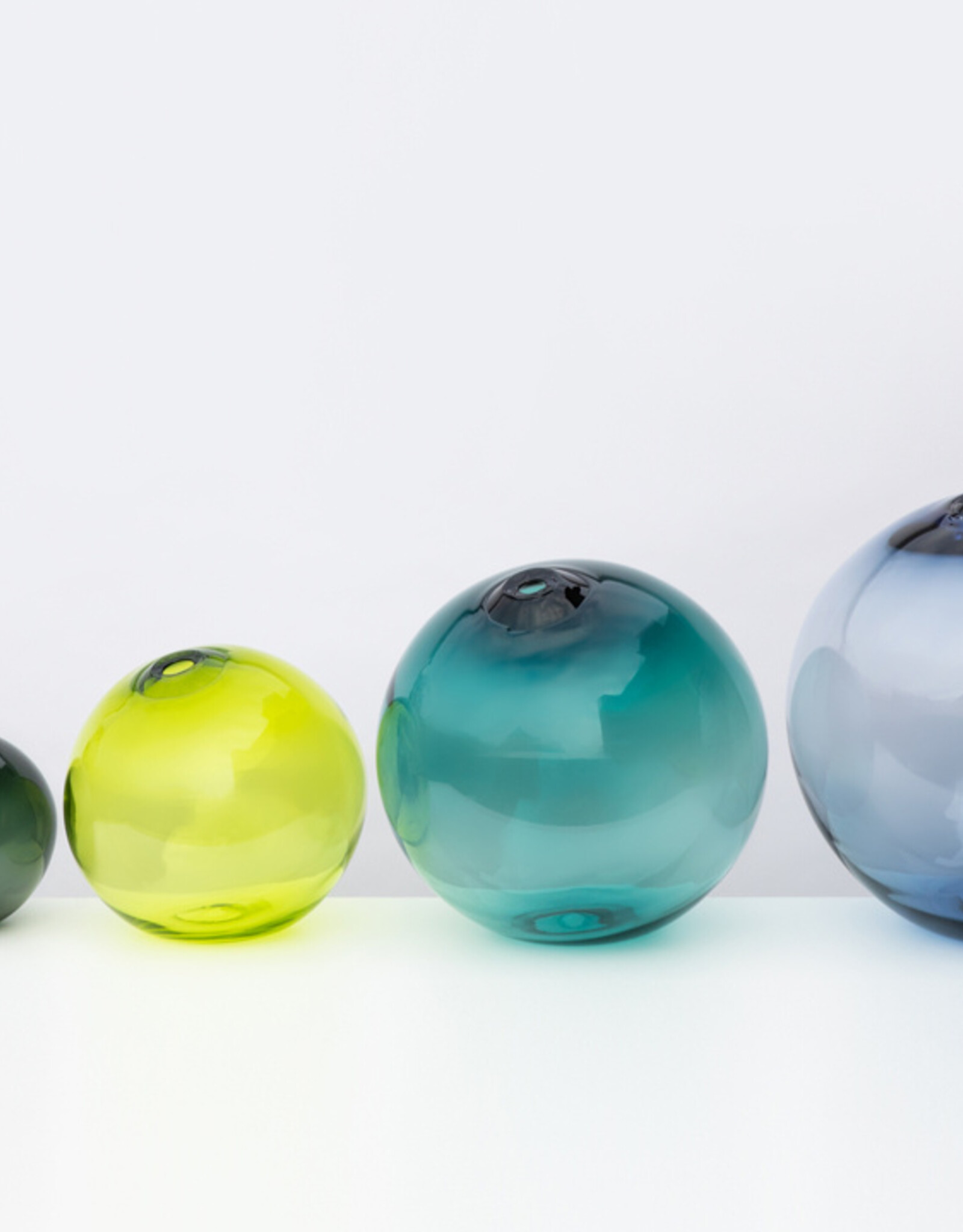 Float Vessel, Smoke 8"