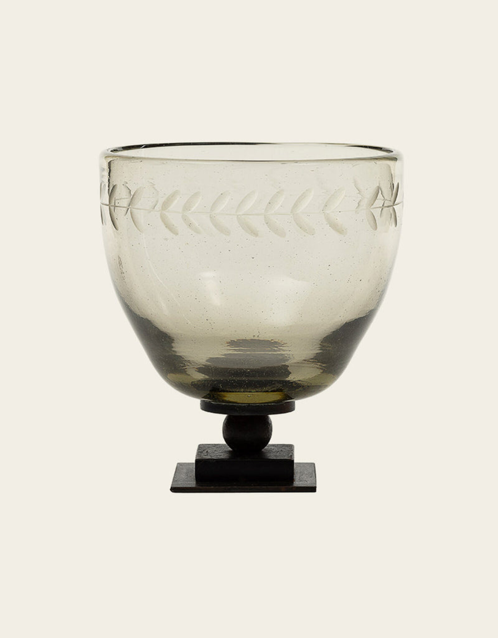 Mama-Cita Bowl W/ Etched Bowl & Raised Iron Stand