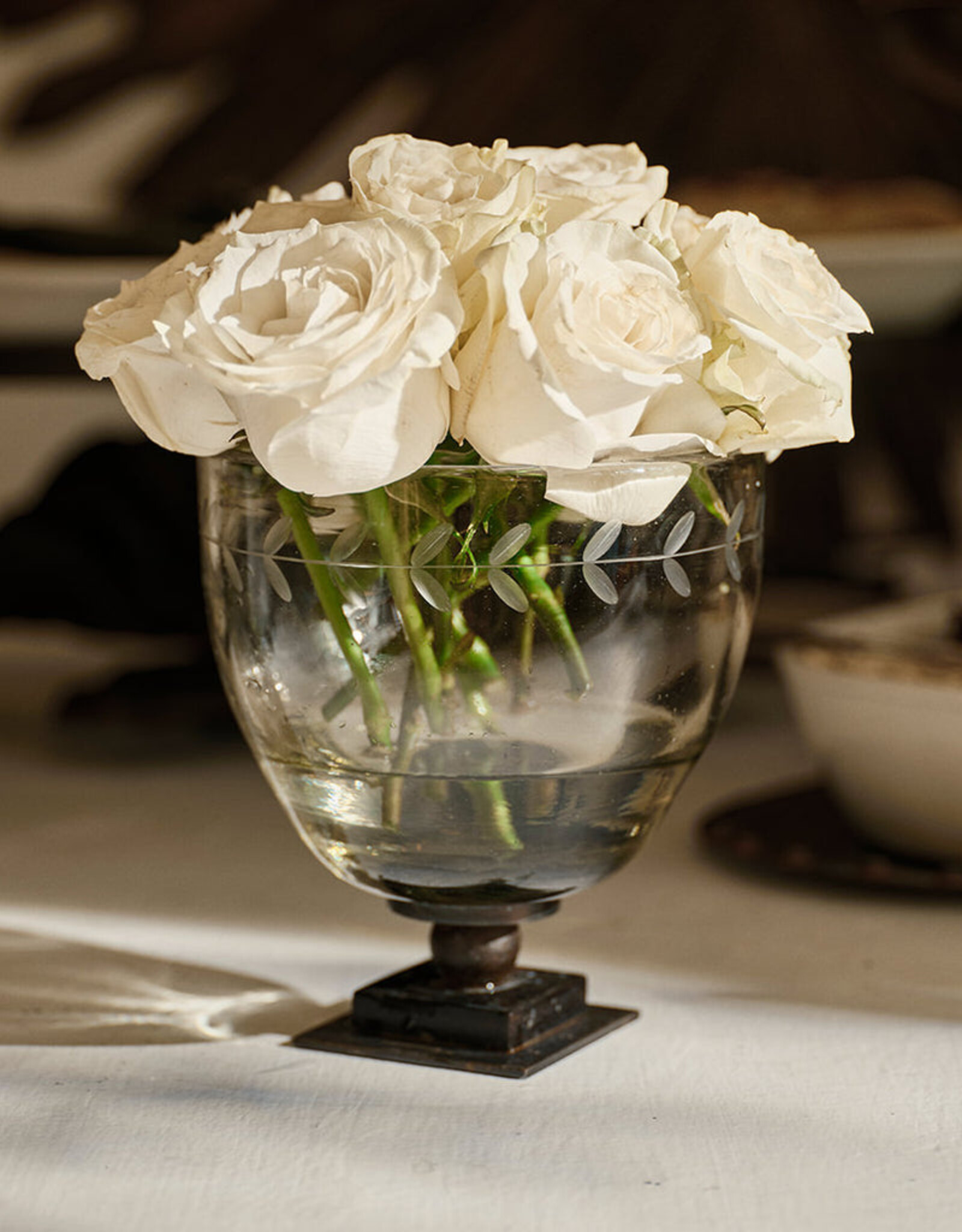 Mama-Cita Bowl W/ Etched Bowl & Raised Iron Stand