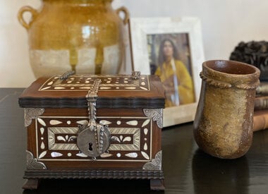 Boxes, Bowls & Stands