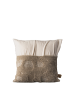 House of Lyria Nimmia Pillow, White & Moss, 24 x 24