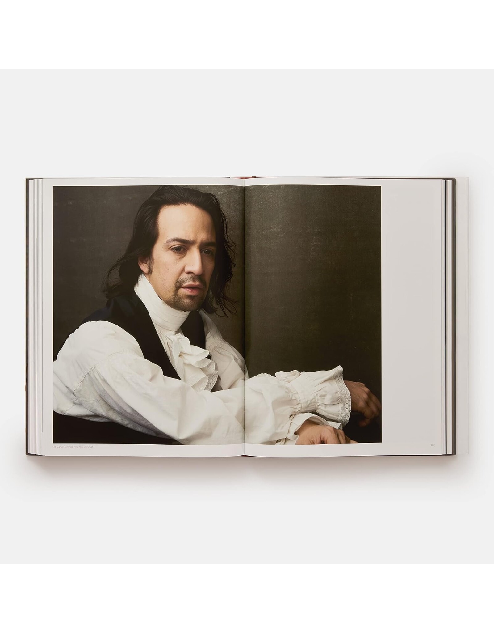 Annie Leibovitz Portraits 2005-2016 (HBG)