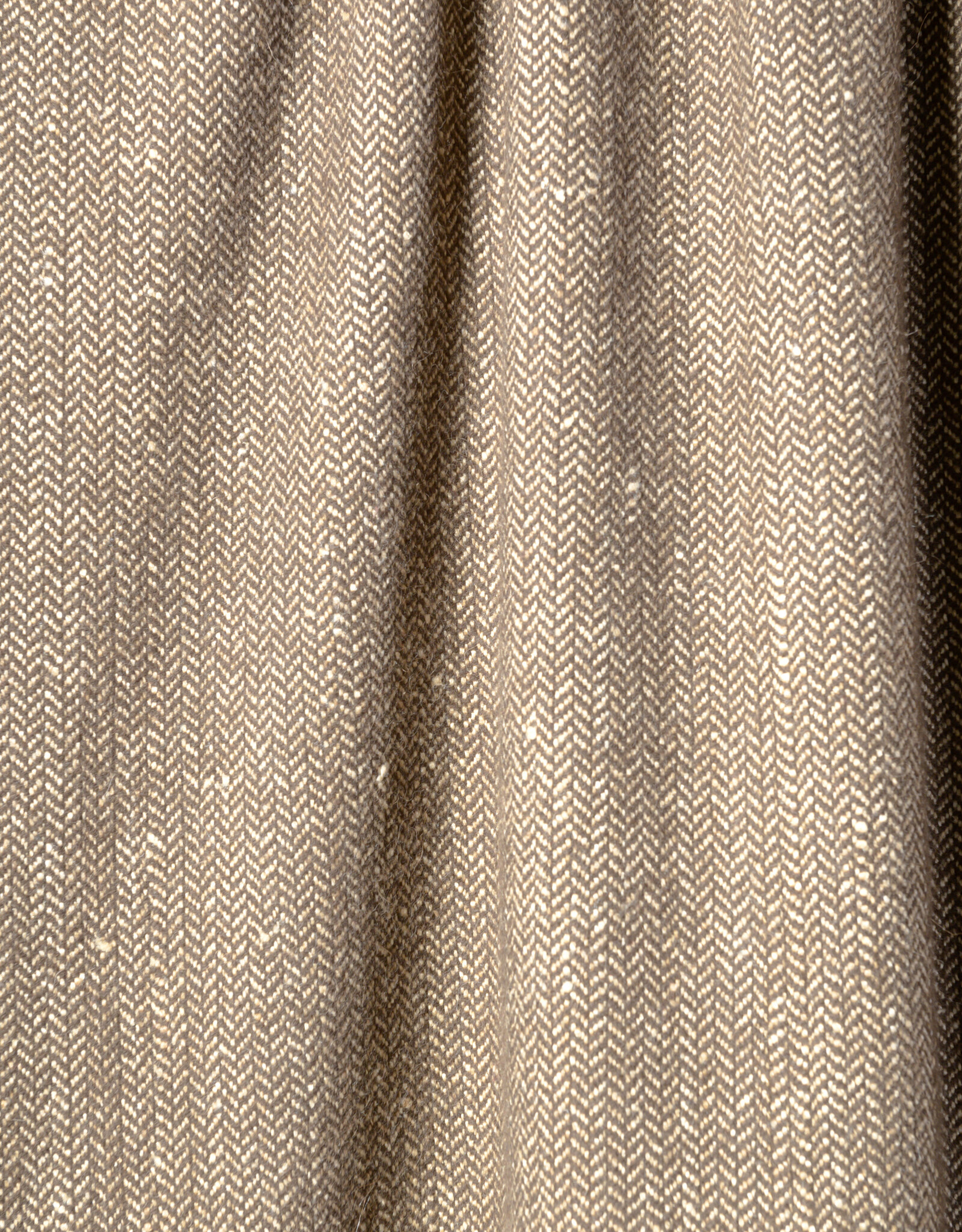 House of Lyria RipTide Caramel Throw