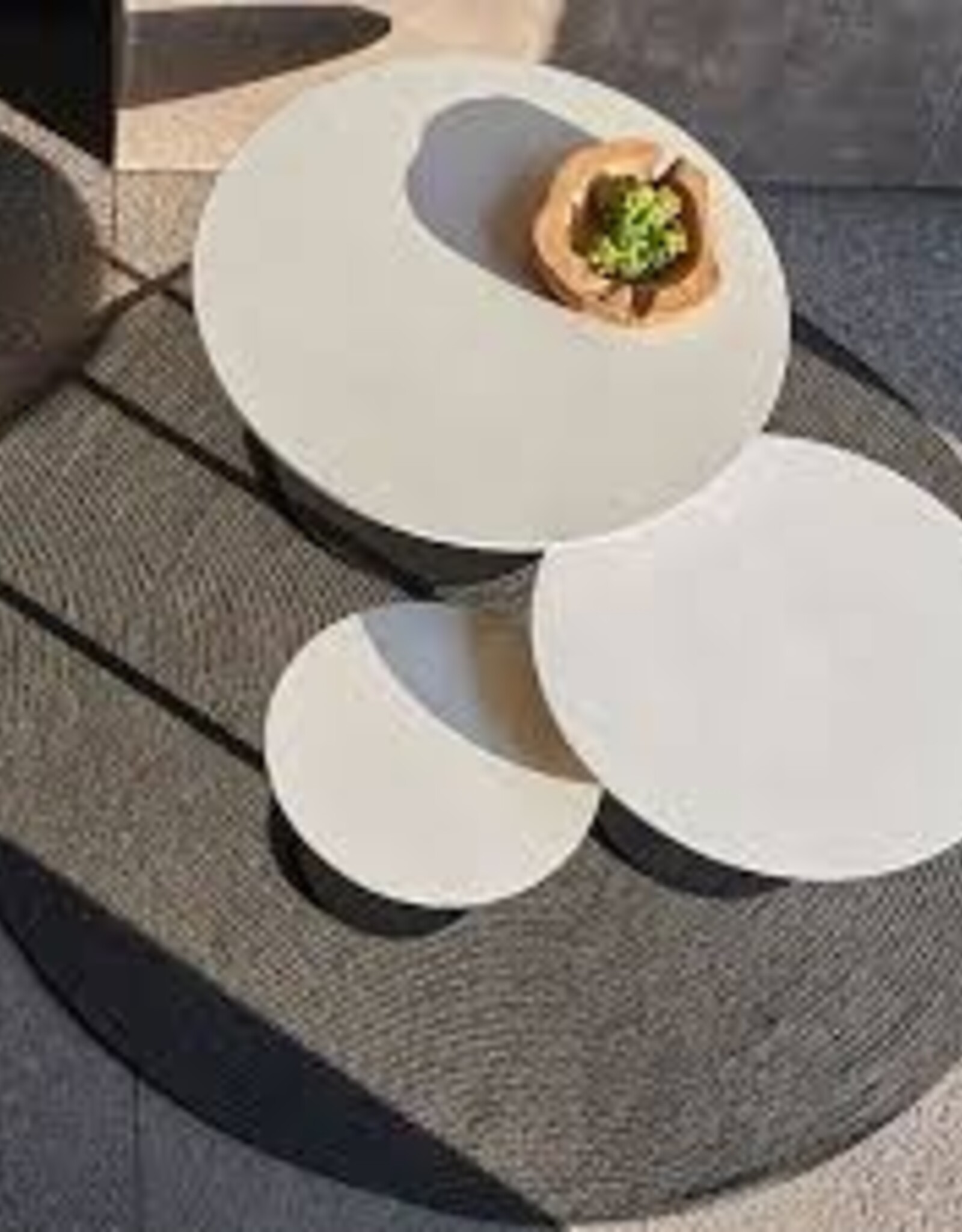 Butler Side Table, Pebble, CL, 15d x 18h