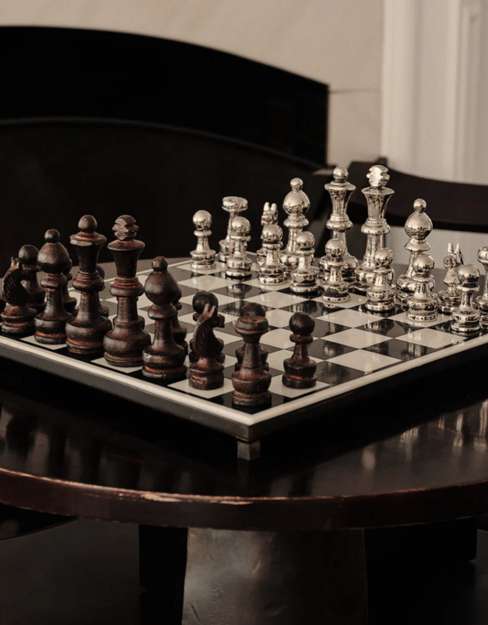 Checkmate Chess Set