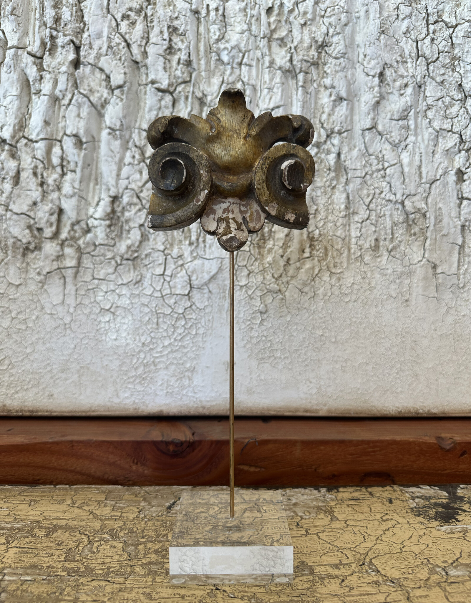 Gilt Scroll on Lucite, Italy 19th c, 12.5H