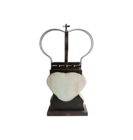 Lealtad Con Corazon Sculpture