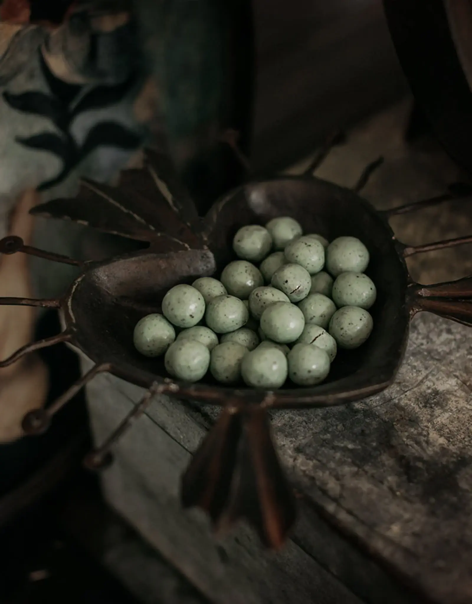 Corona d'Luz Corazon Dish