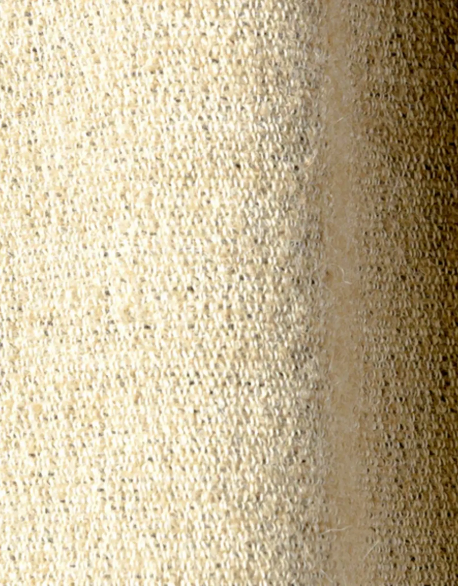 House of Lyria Hela Throw, D2 Col.1